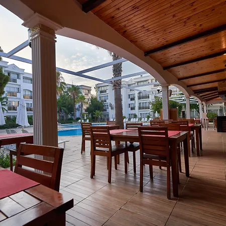 Hotel Maya Golf (adults Only)